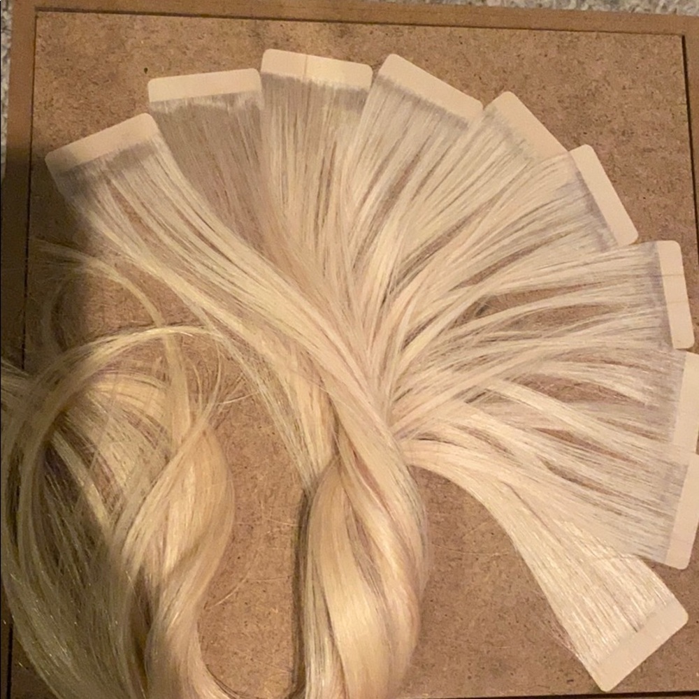 Hair - Picture 4 of 4